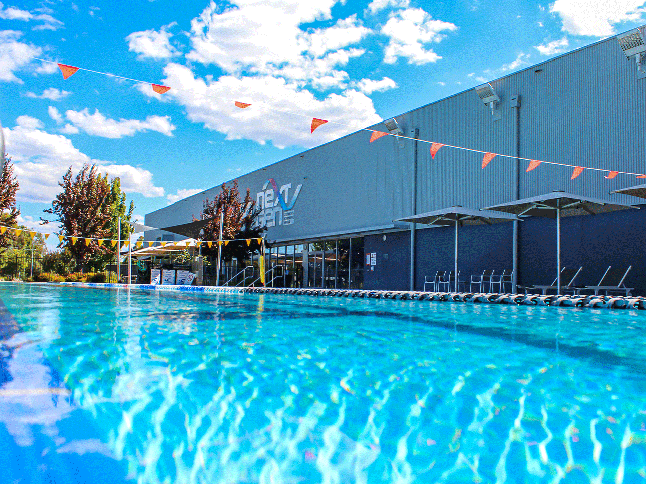 CB_Hero_Pool_Outdoor_01