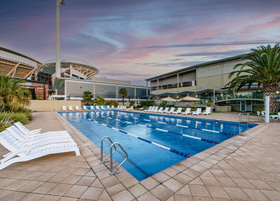 MD_Hero_Pool_Outdoor